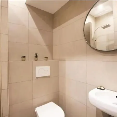 Charmant Studio Au Coeur Des Batignolles Parijs Buitenkant foto